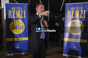 2024-02-06 - Matteo Renzi president of Italia Viva during the presentation of his book Palla al Centro at the Hotel Mediterraneo in Naples - MATTEO RENZI, BOOK PRESENTATION BALL IN THE CENTRE - NEWS - EVENTS