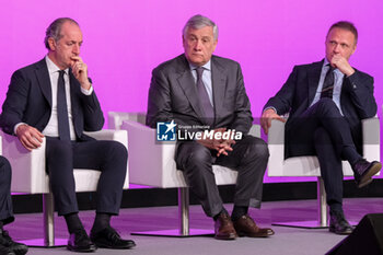 2024-04-14 - (L to R) Luca Zaia governator of Veneto Region, Italian Foreign Affairs Minister Antonio Tajani and Italian Minister of Agriculture, Francesco Lollobrigida during the opening ceremony of the 56th Edition of Vinitaly, Internation exposition of wine and Spirits in Verona fair on April 14, 2024 in Verona. Italy - 56TH EDITION OF VINITALY - INTERNATIONAL EXPO OF WINE AND SPIRITS - NEWS - EVENTS