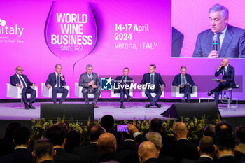 2024-04-14 - (L to R) Italian Minister of Culture, Gennaro Sangiuliano, Luca Zaia, president of Veneto Region, Italian Foreign Affairs Minister Antonio Tajani, Italian Minister of Agriculture, Francesco Lollobrigida, Federico Bricolo, president of Verona Fiere expo center and Italian Minister of Enterprise and Italian Made Product, Adolfo Urso during the opening ceremony of the 56th Edition of Vinitaly, Internation exposition of wine and Spirits in Verona fair on April 14, 2024 in Verona. Italy - 56TH EDITION OF VINITALY - INTERNATIONAL EXPO OF WINE AND SPIRITS - NEWS - EVENTS