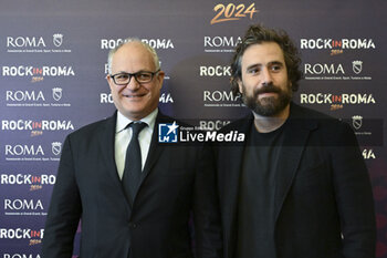2024-04-24 - Roberto Gualtieri and Tommaso Paradiso during the press conference to present the 14th edition of Rock in Roma 2024, Sala della Protomoteca, Campidoglio, 24 April 2024, Rome, Italy. - PRESS CONFERENCE ROCK IN ROMA 2024 - NEWS - EVENTS