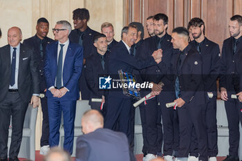 2024-05-17 - The Italian champions Inter team receives the Ambrogino d'oro award - AMBROGINO D'ORO AWARDING CEREMONY TO INTER - NEWS - EVENTS
