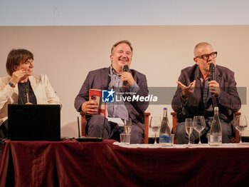 2024-06-28 - Francesca di Stefano, Luca Telese, Giulio Golia - GIULIO GOLIA E FRANCESCA DI STEFANO PRESENTANO IL LORO ULTIMO LIBRO 