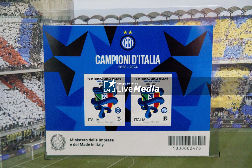 Poste Italiane presents the “INTER CAMPIONE D’ITALIA” philatelic folder - NEWS - EVENTS