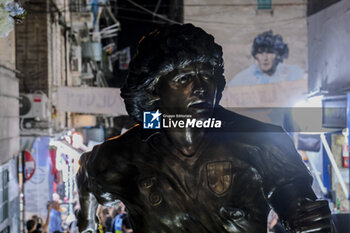 2024-10-30 - Today for Neapolitans is Diego Armando Maradona's birthday Naples. Fans tribute to Diego Armando Maradona by lighting smoke bombs and chanting chants under the mural in the Spanish quarters, if diego would still be alive today he would have celebrated his 64nd birthday. - NAPLES CELEBRATES MARADONA'S 64TH BIRTHDAY - NEWS - EVENTS