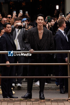 2024-02-24 - Doyoung (NCT) arrives at the Dolce & Gabbana fashion show during the Milan Fashion Week Womenswear Fall/Winter 2024-2025 on February 24, 2024 in Milan, Italy. ©Photo: Cinzia Camela. - DOLCE & GABBANA - FW 24-25 - CELEBRITY ARRIVES - NEWS - FASHION