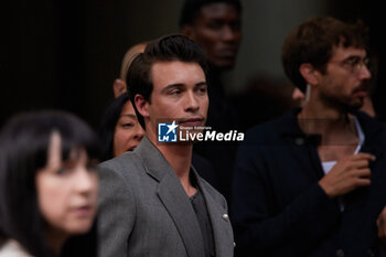 2024-06-15 - Tim Schaecker arrives at the Emporio Armani fashion show during the Milan Menswear Spring/Summer 2025 on June 15, 2024 in Milan, Italy. ©Photo: Cinzia Camela. - EMPORIO ARMANI - MILAN FASHION WEEK - MENSWEAR SS 25 - CELEBRITIES - NEWS - FASHION