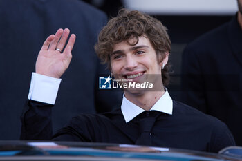 2024-06-16 - Jack Wright leaves the Prada fashion show during the Milan Menswear Spring/Summer 2025 on June 16, 2024 in Milan, Italy. ©Photo: Cinzia Camela. - PRADA - SS 25 - CELEBRITIES - NEWS - FASHION