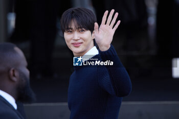 2024-06-16 - Byeon Woo-seok leaves the Prada Spring/Summer 2025 Menswear Fashion Show on June 16, 2024 in Milan, Italy. ©Photo: Cinzia Camela. - PRADA - SS 25 - CELEBRITIES - NEWS - FASHION