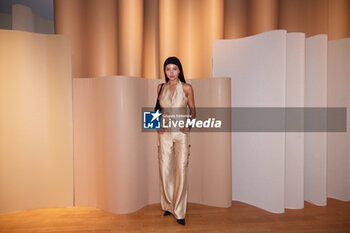 2024-06-16 - A guest is seen at the Tod's presentation during the Milan Menswear Spring/Summer 2025 on June 16, 2024 in Milan, Italy. ©Photo: Cinzia Camela. - TOD'S PRESENTATION - MILAN FASHION WEEK - MENSWEAR SS 25 - CELEBRITIES - NEWS - FASHION