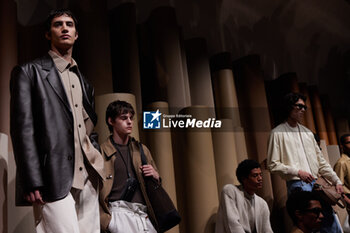 2024-06-16 - Models posing at the Tod's presentation during the Milan Menswear Spring/Summer 2025 on June 16, 2024 in Milan, Italy. ©Photo: Cinzia Camela. - TOD'S PRESENTATION - MILAN FASHION WEEK - MENSWEAR SS 25 - CELEBRITIES - NEWS - FASHION