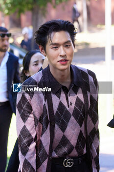 2024-06-17 - Billkin is seen at the Gucci Men's Spring Summer 2025 Fashion Show during the Milan Fashion Week Menswear Spring/Summer 2025 at Triennale di Milano on June 17, 2024 in Milan, Italy. ©Photo: Cinzia Camela. - GUCCI - MEN'S SPRING SUMMER 2025 FASHION SHOW - CELEBRITIES - NEWS - FASHION