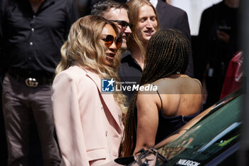 2024-06-17 - Serena Williams and Lyndrea Price attend the Gucci Men's Spring Summer 2025 Fashion Show during the Milan Fashion Week Menswear Spring/Summer 2025 at Triennale di Milano on June 17, 2024 in Milan, Italy. ©Photo: Cinzia Camela. - GUCCI - MEN'S SPRING SUMMER 2025 FASHION SHOW - CELEBRITIES - NEWS - FASHION