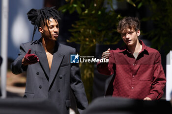 2024-06-17 - Sharl Corbeau and Bach Buquen leave the Gucci Men's Spring Summer 2025 Fashion Show during the Milan Fashion Week Menswear Spring/Summer 2025 at Triennale di Milano on June 17, 2024 in Milan, Italy. ©Photo: Cinzia Camela. - GUCCI - MEN'S SPRING SUMMER 2025 FASHION SHOW - CELEBRITIES - NEWS - FASHION