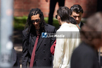 2024-06-17 - Ghali leaves the Gucci Men's Spring Summer 2025 Fashion Show during the Milan Fashion Week Menswear Spring/Summer 2025 at Triennale di Milano on June 17, 2024 in Milan, Italy. ©Photo: Cinzia Camela. - GUCCI - MEN'S SPRING SUMMER 2025 FASHION SHOW - CELEBRITIES - NEWS - FASHION