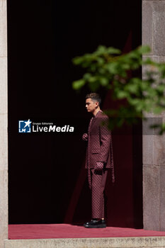 2024-06-17 - James Reid is seen after the Gucci Men's Spring Summer 2025 Fashion Show during the Milan Fashion Week Menswear Spring/Summer 2025 at Triennale di Milano on June 17, 2024 in Milan, Italy. ©Photo: Cinzia Camela. - GUCCI - MEN'S SPRING SUMMER 2025 FASHION SHOW - CELEBRITIES - NEWS - FASHION