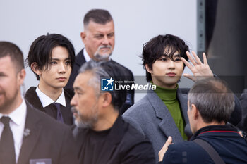 2024-09-19 - Heeseung and Jungwon from Enhypen arrive at the Prada fashion show during the Milan Womenswear Spring/Summer 2025 on September 19, 2024 in Milan, Italy. ©Photo: Cinzia Camela. - PRADA - ARRIVALS - MILAN FASHION WEEK - WOMENSWEAR SPRING/SUMMER 2025 - NEWS - FASHION