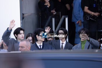 2024-09-19 - Park Sung-hoon, Niki, Jake and Jungwon arrive at the Prada fashion show during the Milan Womenswear Spring/Summer 2025 on September 19, 2024 in Milan, Italy. ©Photo: Cinzia Camela. - PRADA - ARRIVALS - MILAN FASHION WEEK - WOMENSWEAR SPRING/SUMMER 2025 - NEWS - FASHION