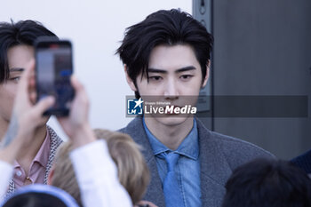 2024-09-19 - Park Sung-hoon arrives at the Prada fashion show during the Milan Womenswear Spring/Summer 2025 on September 19, 2024 in Milan, Italy. ©Photo: Cinzia Camela. - PRADA - ARRIVALS - MILAN FASHION WEEK - WOMENSWEAR SPRING/SUMMER 2025 - NEWS - FASHION