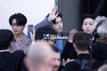 2024-09-19 - Jay, Park Sung-hoon and Sunoo from Enhypen arrives at the Prada fashion show during the Milan Womenswear Spring/Summer 2025 on September 19, 2024 in Milan, Italy. ©Photo: Cinzia Camela. - PRADA - ARRIVALS - MILAN FASHION WEEK - WOMENSWEAR SPRING/SUMMER 2025 - NEWS - FASHION