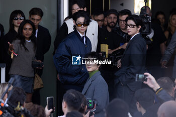 2024-09-19 - Heeseung, Jungwon, Niki and Jake from Enhypen arrive at the Prada fashion show during the Milan Womenswear Spring/Summer 2025 on September 19, 2024 in Milan, Italy. ©Photo: Cinzia Camela. - PRADA - ARRIVALS - MILAN FASHION WEEK - WOMENSWEAR SPRING/SUMMER 2025 - NEWS - FASHION