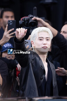 2024-09-19 - Jaehyun arrives at the Prada fashion show during the Milan Womenswear Spring/Summer 2025 on September 19, 2024 in Milan, Italy. ©Photo: Cinzia Camela. - PRADA - ARRIVALS - MILAN FASHION WEEK - WOMENSWEAR SPRING/SUMMER 2025 - NEWS - FASHION