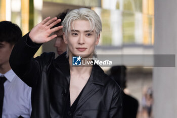 2024-09-19 - Jaehyun leaves the Prada fashion show during the Milan Womenswear Spring/Summer 2025 on September 19, 2024 in Milan, Italy. ©Photo: Cinzia Camela. - PRADA - ARRIVALS - MILAN FASHION WEEK - WOMENSWEAR SPRING/SUMMER 2025 - NEWS - FASHION