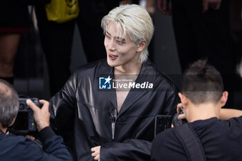 2024-09-19 - Jaehyun leaves the Prada fashion show during the Milan Womenswear Spring/Summer 2025 on September 19, 2024 in Milan, Italy. ©Photo: Cinzia Camela. - PRADA - ARRIVALS - MILAN FASHION WEEK - WOMENSWEAR SPRING/SUMMER 2025 - NEWS - FASHION