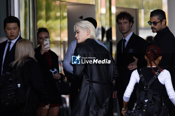 2024-09-19 - Jaehyun leaves the Prada fashion show during the Milan Womenswear Spring/Summer 2025 on September 19, 2024 in Milan, Italy. ©Photo: Cinzia Camela. - PRADA - ARRIVALS - MILAN FASHION WEEK - WOMENSWEAR SPRING/SUMMER 2025 - NEWS - FASHION