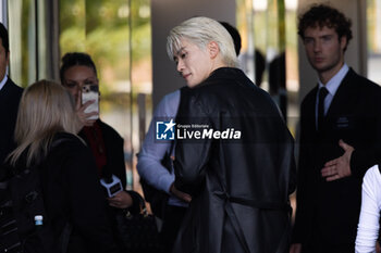 2024-09-19 - Jaehyun leaves the Prada fashion show during the Milan Womenswear Spring/Summer 2025 on September 19, 2024 in Milan, Italy. ©Photo: Cinzia Camela. - PRADA - ARRIVALS - MILAN FASHION WEEK - WOMENSWEAR SPRING/SUMMER 2025 - NEWS - FASHION