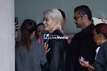 2024-09-19 - Jaehyun leaves the Prada fashion show during the Milan Womenswear Spring/Summer 2025 on September 19, 2024 in Milan, Italy. ©Photo: Cinzia Camela. - PRADA - ARRIVALS - MILAN FASHION WEEK - WOMENSWEAR SPRING/SUMMER 2025 - NEWS - FASHION