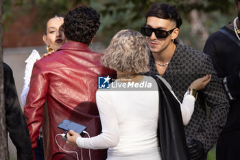 2024-09-20 - Gaia, Tony Effe and Antonio Pulvirenti leave the Gucci Women's Spring Summer 2025 Fashion Show during the Milan Fashion Week Womenswear Spring/Summer 2025 at Triennale di Milano on September 20, 2024 in Milan, Italy. ©Photo: Cinzia Camela - GUCCI - ARRIVALS - WOMEN'S SPRING SUMMER 2025 FASHION SHOW  - NEWS - FASHION