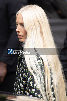 2024-09-20 - Kirsty Hume attends the Gucci Women's Spring Summer 2025 Fashion Show during the Milan Fashion Week Womenswear Spring/Summer 2025 at Triennale di Milano on September 20, 2024 in Milan, Italy. ©Photo: Cinzia Camela - GUCCI - ARRIVALS - WOMEN'S SPRING SUMMER 2025 FASHION SHOW  - NEWS - FASHION