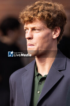 2024-09-20 - Jannik Sinner attends the Gucci Women's Spring Summer 2025 Fashion Show during the Milan Fashion Week Womenswear Spring/Summer 2025 at Triennale di Milano on September 20, 2024 in Milan, Italy. ©Photo: Cinzia Camela - GUCCI - ARRIVALS - WOMEN'S SPRING SUMMER 2025 FASHION SHOW  - NEWS - FASHION