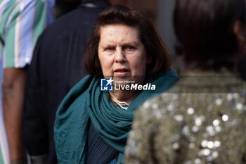 2024-09-20 - Suzy Menkes attends the Gucci Women's Spring Summer 2025 Fashion Show during the Milan Fashion Week Womenswear Spring/Summer 2025 at Triennale di Milano on September 20, 2024 in Milan, Italy. ©Photo: Cinzia Camela - GUCCI - ARRIVALS - WOMEN'S SPRING SUMMER 2025 FASHION SHOW  - NEWS - FASHION