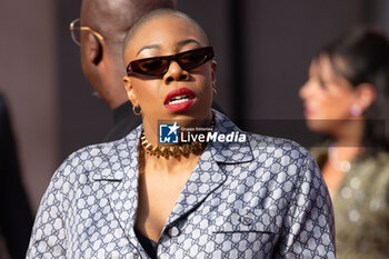 2024-09-20 - Symone Sanders attends the Gucci Women's Spring Summer 2025 Fashion Show during the Milan Fashion Week Womenswear Spring/Summer 2025 at Triennale di Milano on September 20, 2024 in Milan, Italy. ©Photo: Cinzia Camela - GUCCI - ARRIVALS - WOMEN'S SPRING SUMMER 2025 FASHION SHOW  - NEWS - FASHION