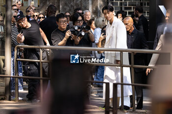 2024-09-21 - Choi San arrives at the Dolce & Gabbana fashion show during the Milan Womenswear Spring/Summer 2025 on September 21, 2024 in Milan, Italy. ©Photo: Cinzia Camela. - DOLCE & GABBANA - ARRIVALS - MILAN FASHION WEEK - WOMENSWEAR SPRING/SUMMER 2025 - NEWS - FASHION