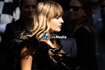 2024-09-21 - Victoria De Angelis arrives at the Dolce & Gabbana fashion show during the Milan Womenswear Spring/Summer 2025 on September 21, 2024 in Milan, Italy. ©Photo: Cinzia Camela. - DOLCE & GABBANA - ARRIVALS - MILAN FASHION WEEK - WOMENSWEAR SPRING/SUMMER 2025 - NEWS - FASHION