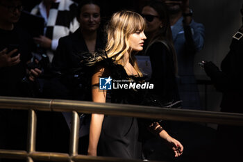 2024-09-21 - Victoria De Angelis arrives at the Dolce & Gabbana fashion show during the Milan Womenswear Spring/Summer 2025 on September 21, 2024 in Milan, Italy. ©Photo: Cinzia Camela. - DOLCE & GABBANA - ARRIVALS - MILAN FASHION WEEK - WOMENSWEAR SPRING/SUMMER 2025 - NEWS - FASHION