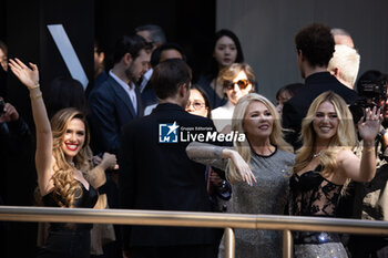 2024-09-21 - Sara Barrocas, Irina Barrocas and Michelle Barrocas arrive at the Dolce & Gabbana fashion show during the Milan Womenswear Spring/Summer 2025 on September 21, 2024 in Milan, Italy. ©Photo: Cinzia Camela. - DOLCE & GABBANA - ARRIVALS - MILAN FASHION WEEK - WOMENSWEAR SPRING/SUMMER 2025 - NEWS - FASHION