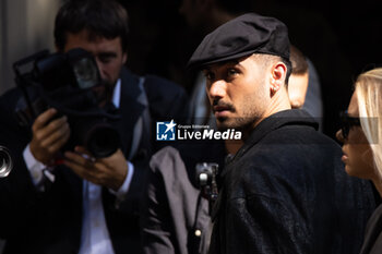 2024-09-21 - Alehandro Speitzer arrives at the Dolce & Gabbana fashion show during the Milan Womenswear Spring/Summer 2025 on September 21, 2024 in Milan, Italy. ©Photo: Cinzia Camela. - DOLCE & GABBANA - ARRIVALS - MILAN FASHION WEEK - WOMENSWEAR SPRING/SUMMER 2025 - NEWS - FASHION