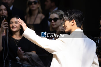 2024-09-21 - Choi San arrives at the Dolce & Gabbana fashion show during the Milan Womenswear Spring/Summer 2025 on September 21, 2024 in Milan, Italy. ©Photo: Cinzia Camela. - DOLCE & GABBANA - ARRIVALS - MILAN FASHION WEEK - WOMENSWEAR SPRING/SUMMER 2025 - NEWS - FASHION