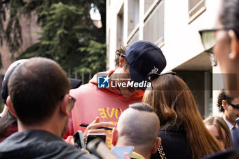 2024-09-22 - Jacob Elordi is seen during the Milan Fashion Week - Womenswear Spring/Summer 2025 on September 22, 2024 in Milan, Italy. ©Photo: Cinzia Camela. - CELEBRITY SIGHTINGS - MILAN FASHION WEEK - WOMENSWEAR SPRING/SUMMER 2025 - NEWS - FASHION