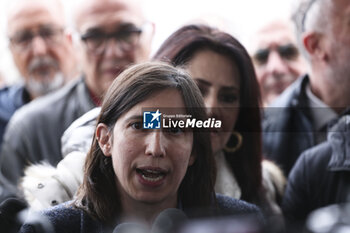2024-03-22 - The head of Italian Democratic Party Elly Schlein visits Messina to meet local associations against the building of the bridge on the Messina’s Strait - NO AL PROGETTO DI PONTE DI SALVINI_ELLY SCHLEIN - NEWS - POLITICS