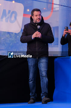 2024-04-19 - Minister of Infrastructure and Transport and leader of the Lega Matteo Salvini During the concluding rally of the centre-right candidate for the Basilicata regional . - UNITED CENTRE-RIGHT RALLY REGIONAL BASILICATA - NEWS - POLITICS
