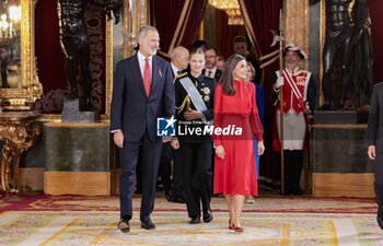 2024-10-12 - Spanish King Felipe VI and Queen Letizia with Princess Leonor de Borbon attending a reception at RoyalPalace during the known as Dia de la Hispanidad, Spain's National Day, in Madrid, on Saturday 12, October 2024 Cordon Press - SPANISH KING FELIPE VI AND QUEEN LETIZIA WITH PRINCESS LEONOR DE BORBON ATTENDING A RECEPTION AT ROYALPALACE DURING THE KNOWN AS DIA DE LA HISPANIDAD, SPAIN'S NATIONAL DAY, IN MADRID, ON SATURDAY 12, OCTOBER 2024 - NEWS - POLITICS