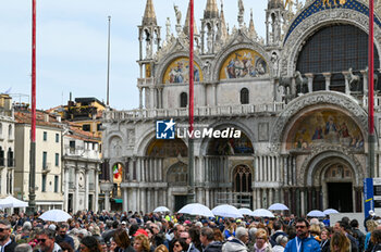 2024-04-28 - Moments of the celebration of Holy Mass eucharist - VISIT OF HOLY FATHER POPE FRANCIS TO VENICE. - NEWS - RELIGION