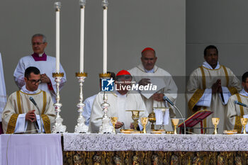 2024-04-28 - Monsignor Francesco Moraglia, Patriarch of Venice celebrates Holy Mass - VISIT OF HOLY FATHER POPE FRANCIS TO VENICE. - NEWS - RELIGION