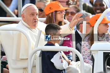 2024-09-25 - Pope Francis during the General Weekly Audience, 25 September 2024 at the Paul VI Audience Hall, Vatican City, Vatican. - POPE FRANCIS GENERAL WEEKLY AUDIENCE - NEWS - RELIGION