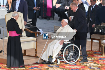 2024-09-25 - Pope Francis during the General Weekly Audience, 25 September 2024 at the Paul VI Audience Hall, Vatican City, Vatican. - POPE FRANCIS GENERAL WEEKLY AUDIENCE - NEWS - RELIGION