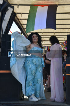 2024-06-15 - People taking part in the annual Pride Parade in the streets of Rome - ROMA PRIDE 2024 - NEWS - SOCIETY